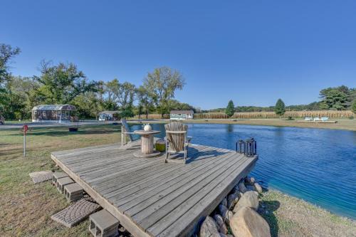 Austinville Apartamento | Steamboat Rock Cabin Near Trails and River!