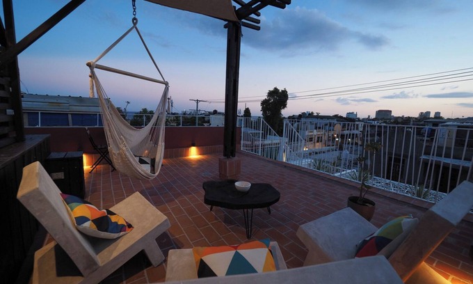 Ciudad Nueva Apartamento | Steel-Loft Studio 03 - cozy, king-size-bed, sea-view terraces, AC, work WiFi-120