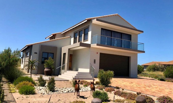Langebaan Casa | Steenbokkie Holiday Home