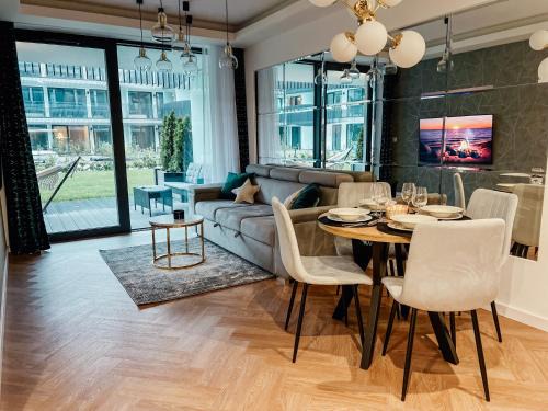 Stegna Apartamento | Stegna Modern Amber Apartment