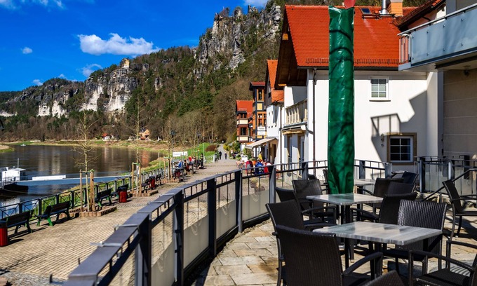 Niederrathen Hotel | Steiger Hotel Rathener Hof