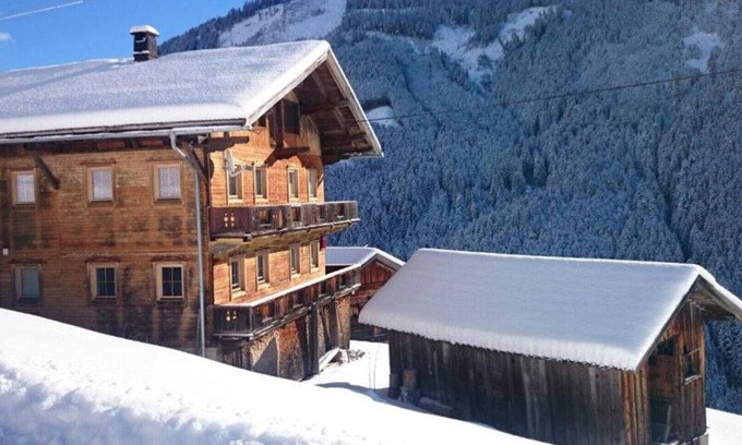 Stummerberg Casa | Steinwandhütte - Comfort hut in a dream location at 1200m