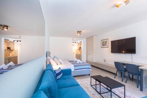 Montovjerna Apartamento | Stella lovely studio with balcony and FREE PARKING