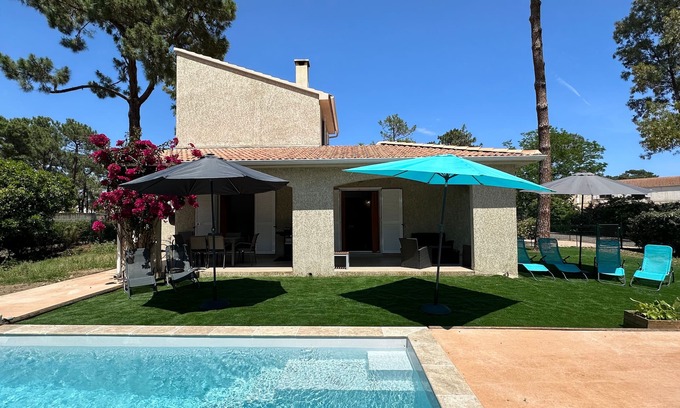 Pineto Villa | Stella Marina - Maison climatisée : accès direct à la plage