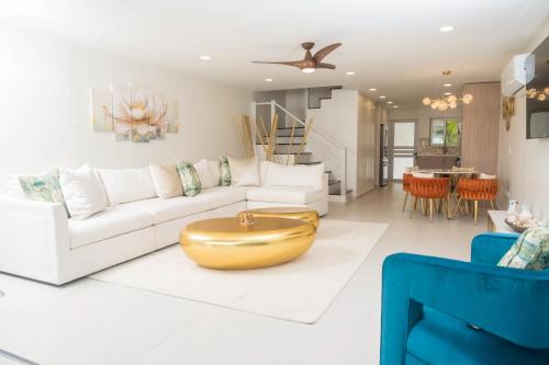 Jolly Harbour Apartamento | Stella Vista - Luxury Condo in Jolly Harbour