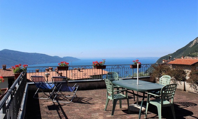 Oldesio Apartamento | Stella: with huge lake view balcony