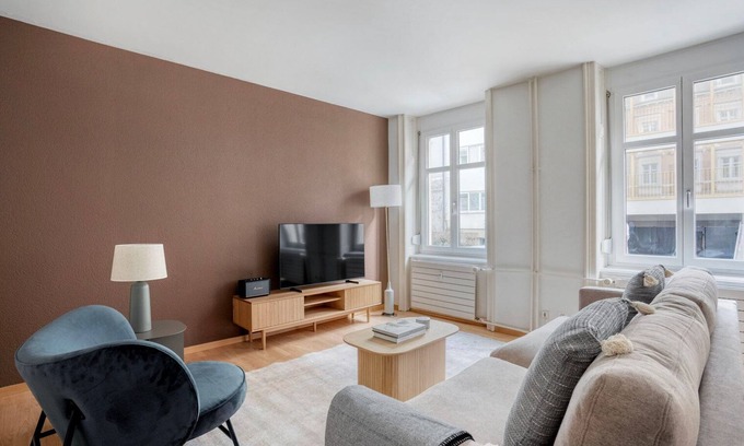 Matthaus Apartamento | Stellar Matthäus 1BR w/ Laundry, 13 min to City Center, by Blueground