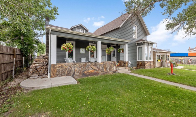 Custer Casa | Step Back in Time: Downtown Custer, SD Victorian Historic Brothel