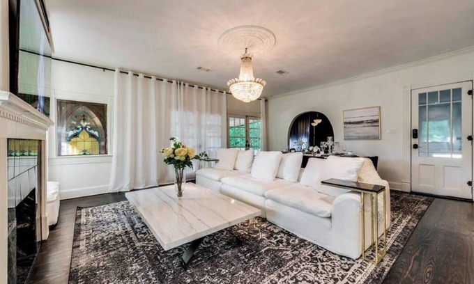 Old East Dallas Casa | Historic Luxury Home in Lakewood