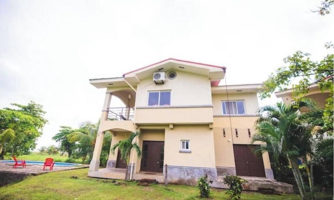Aserradores Casa | Steps from the Boom Oceanview