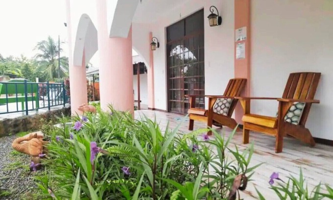 Manzanillo Casa | Steps to Beach | Quiet Spot | Near Dining | Pool