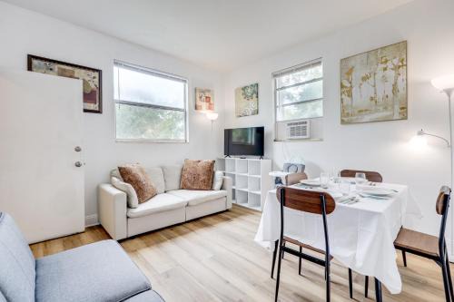 Riverside Apartamento | Steps to Food and Shops Cozy Condo in Jacksonville!