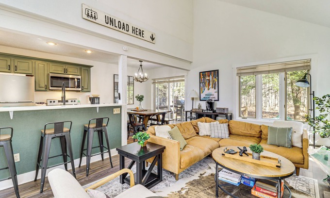 White Haven Casa | Steps to Jack Frost Ski Resort: Townhome w/ Decks