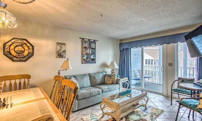 Myrtle Beach Apartamento | Steps to Shore and Pool Myrtle Beach Resort Getaway
