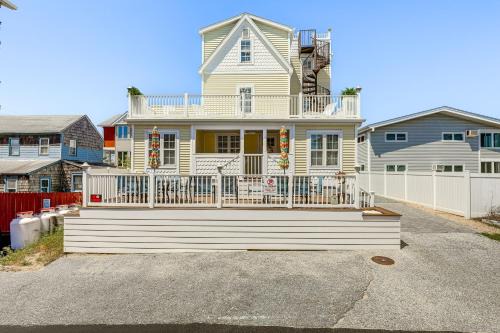Dewey Beach Casa | Steps to Shore Newly Renovated Dewey Beach Home!