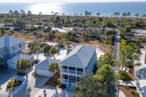 Port St. Joe Casa | Steps to Shore Windmark Beach Retreat with Balcony!