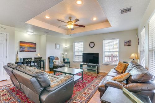 Surfside Beach Casa | Steps to Surfside Beach ADA-Friendly Home