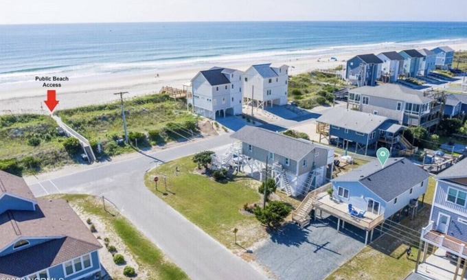 Topsail Beach Casa | Steps to the beach. Canal front with new dock. Clean, Cozy Getaway.