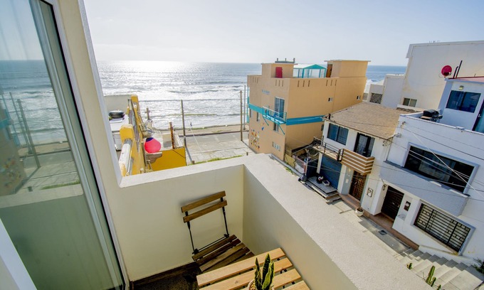 Costa Apartamento | Steps to the beach/ocean view>Stylish>Clean / 1 BD