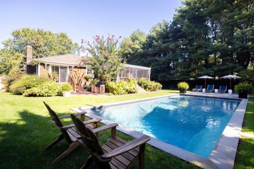 Southold Casa | Steve's Place: Heated Pool, 3BR Southold Home, Beach