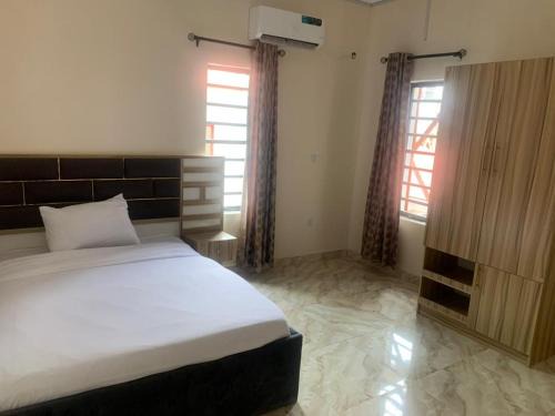 Ikotun Apartamento | Stevekins homes’