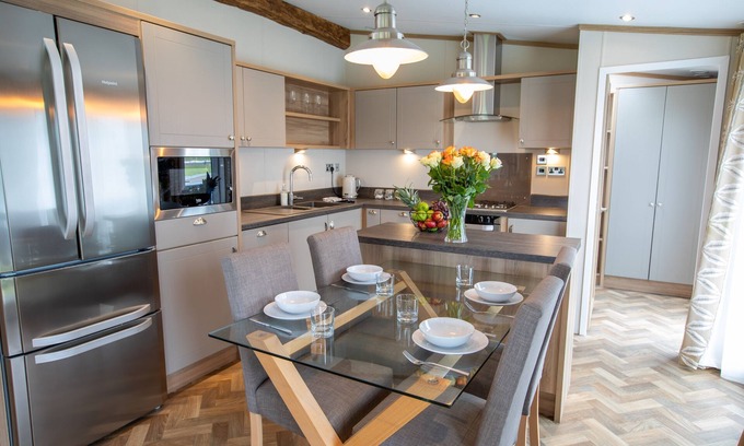 St. Andrews Cabaña | Stewart Resort Lodge 35 - a lodge that sleeps 6 guests in 2 bedrooms