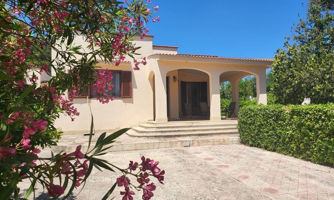 Avetrana Casa | Stilvolle Villa, Perfekte Erholung, nur Wenige Minuten zu den Traumstränden