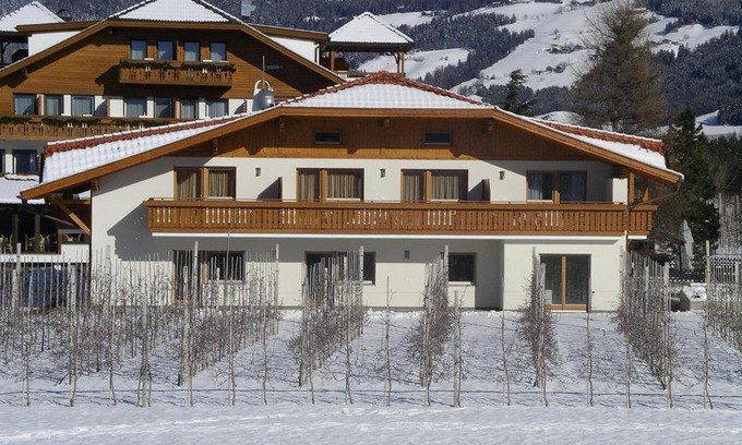 Naz Casa | Stoanpeppelehof