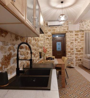 Preveza Villa | Stone-built Villa Nesseris 80 m2