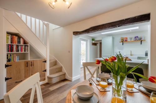 Aylsham Casa | Stone Cottage