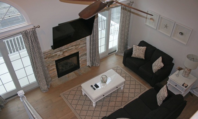 Stone Harbor Casa | Stone Harbor con vista al agua! 1 cuadra del centro (lado sur)