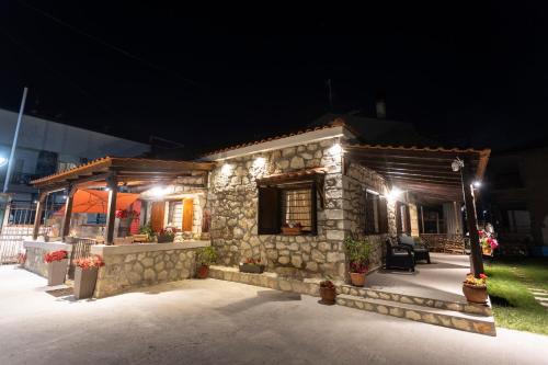 Polichrono Casa | Stone House Dimitra