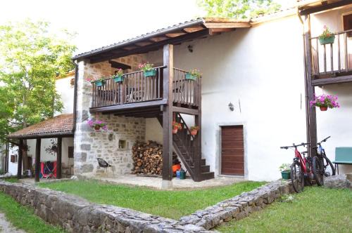 Kotli Casa | Stone House Kotli