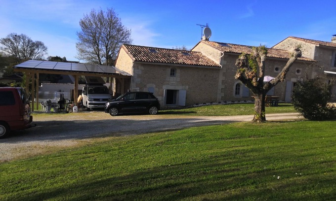 Villegouge Casa | Casa / villa / chalet - Villegouge