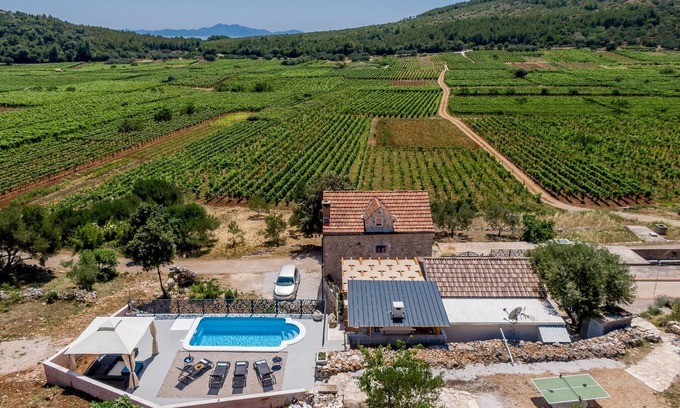 Smokvica Casa | Stone House Prapatna - Casa de vacaciones de 2 dormitorios con piscina