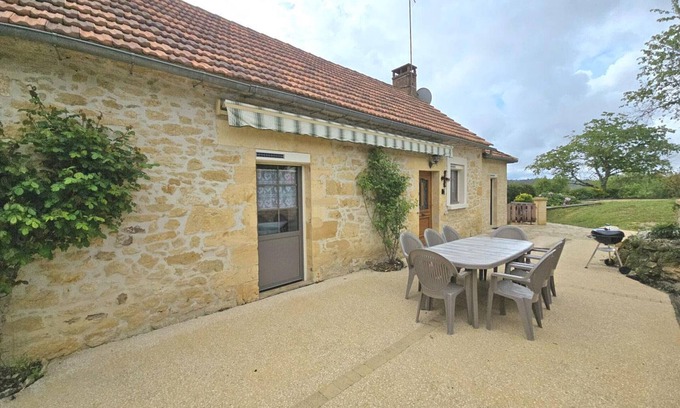 Marquay Cabaña | Casa de piedra con jardín y aparcamiento cerca de Sarlat