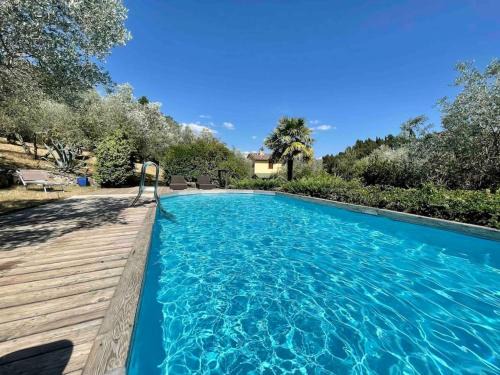 Montefiridolfi Apartamento | Stone house with pool