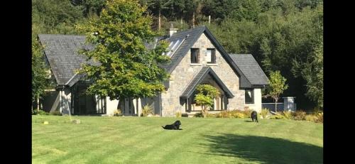 Dromaan Casa | Stone Lodge