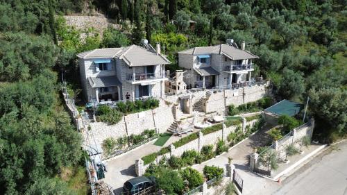 Koumaris Casa | Stone Maisonettes
