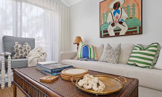 Avoca Beach Villa | Stone's Throw Avoca Beach