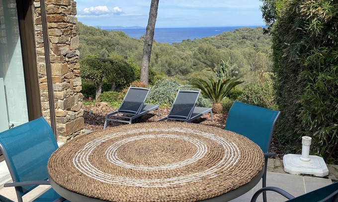 Cap Benat Casa | VILLA DE PIEDRA FRENTE AL MAR Y LA NATURALEZA GAOU BENAT CLIMA ACCESO A LA PLAYA