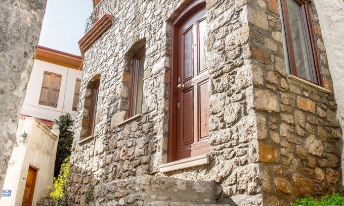 Marmaris City Center Villa | Villa de piedra en el casco antiguo de Marmaris