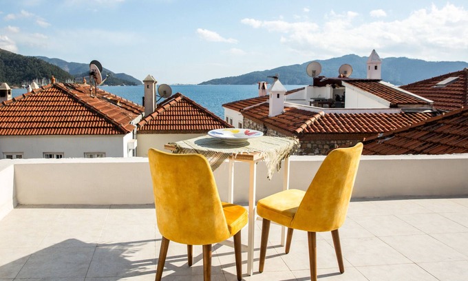 Marmaris City Center Villa | Villa de piedra en el casco antiguo de Marmaris
