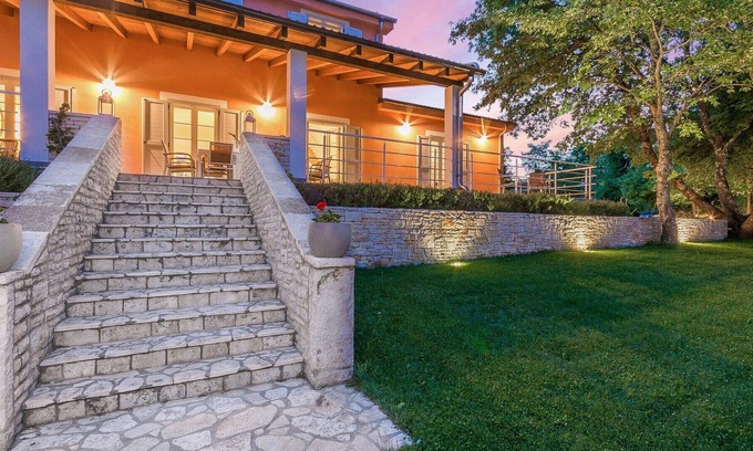 Modrusani Villa | Stone Villa Tre Colonne, in Istria, with a Pool