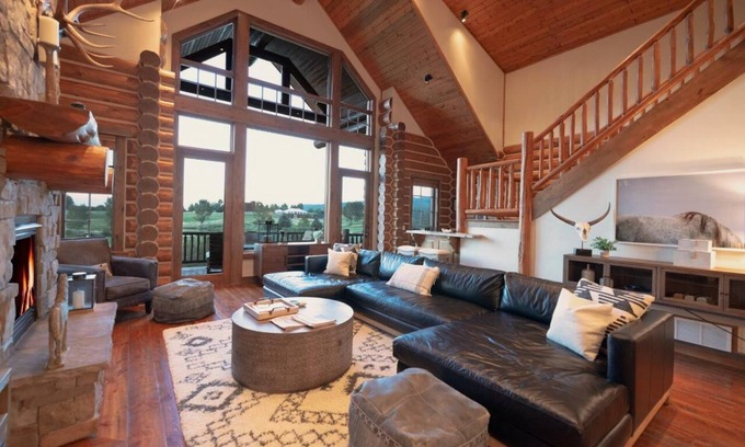 Victor Cabina | Stonefly Cabin includes Bronze Buffalo Ranch at Teton Springs amenity acces