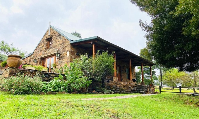 Emakhazeni Chalet De Esquí | Stonehaven Cottage