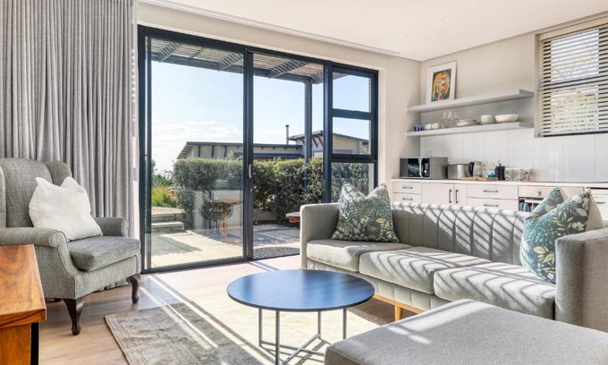 Westlake Apartamento | Stonehurst Views - 1 Bed Flatlet