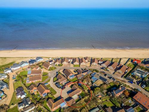 Bacton Casa | Stones Throw