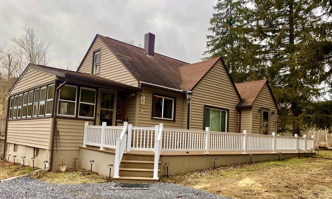 Port Matilda Cabaña | Stoney Bottom Cottage
