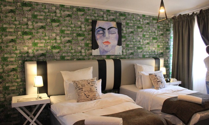Tierpoort Casa | Stoneybrooke farm